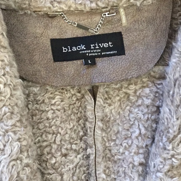 Metallic vest - Picture 3 of 5